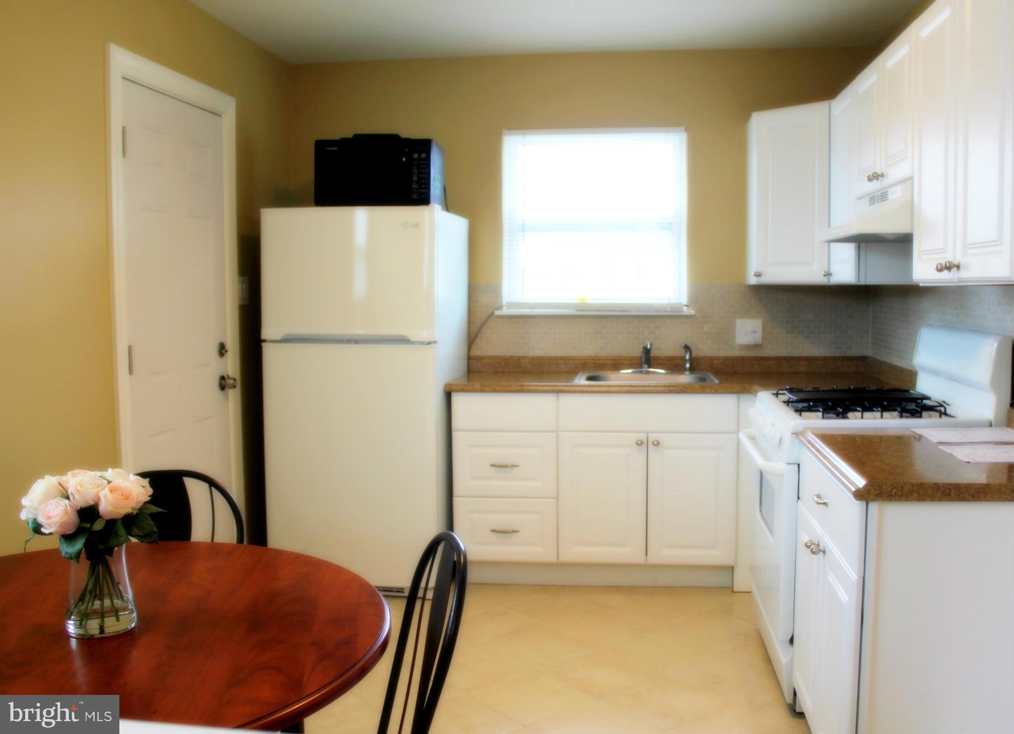 320 Highfalcon Road Reisterstown, MD 21136 - Photo 6 of 30 Kitchen