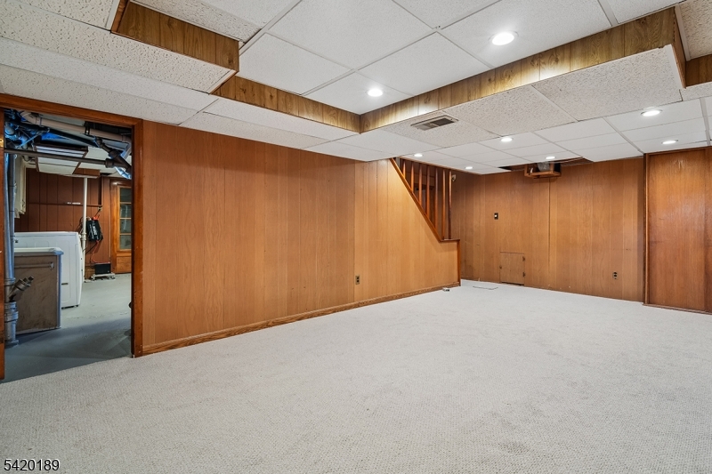 8 Edison Drive Summit, NJ 07901 - Photo 25 of 34