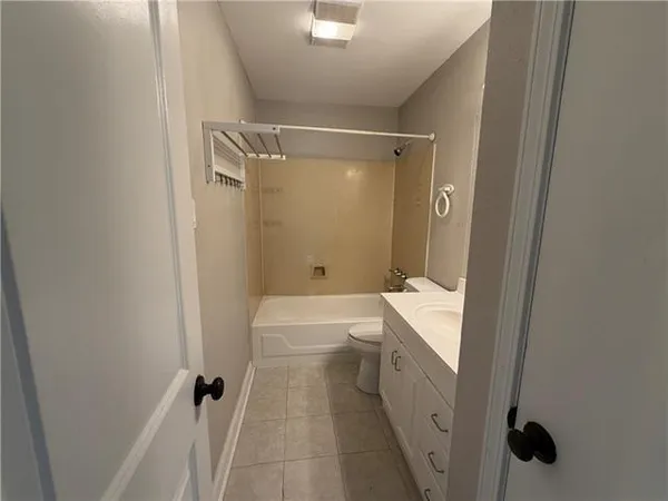 $1,350 | 334 Woodland Drive, Luling, LA 70070