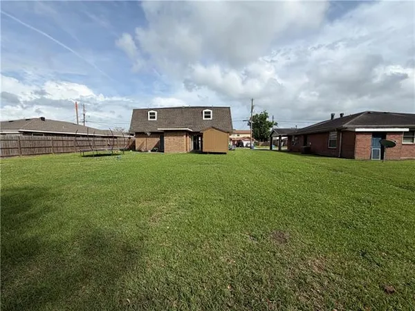 $1,350 | 334 Woodland Drive, Luling, LA 70070