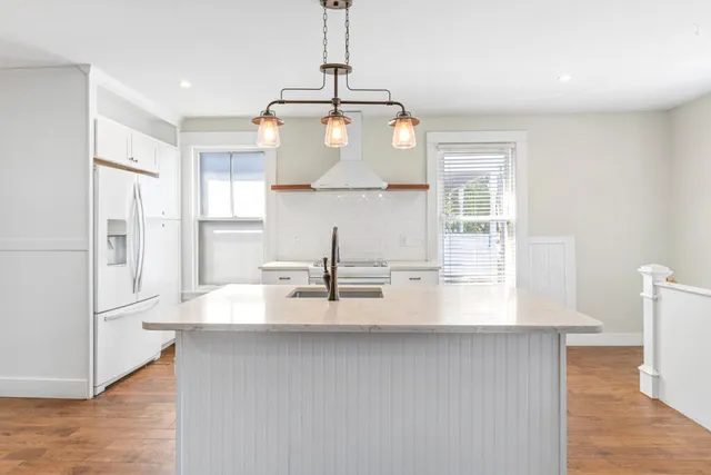 $899,000 | 736 Forest Avenue, Portland, ME 04103