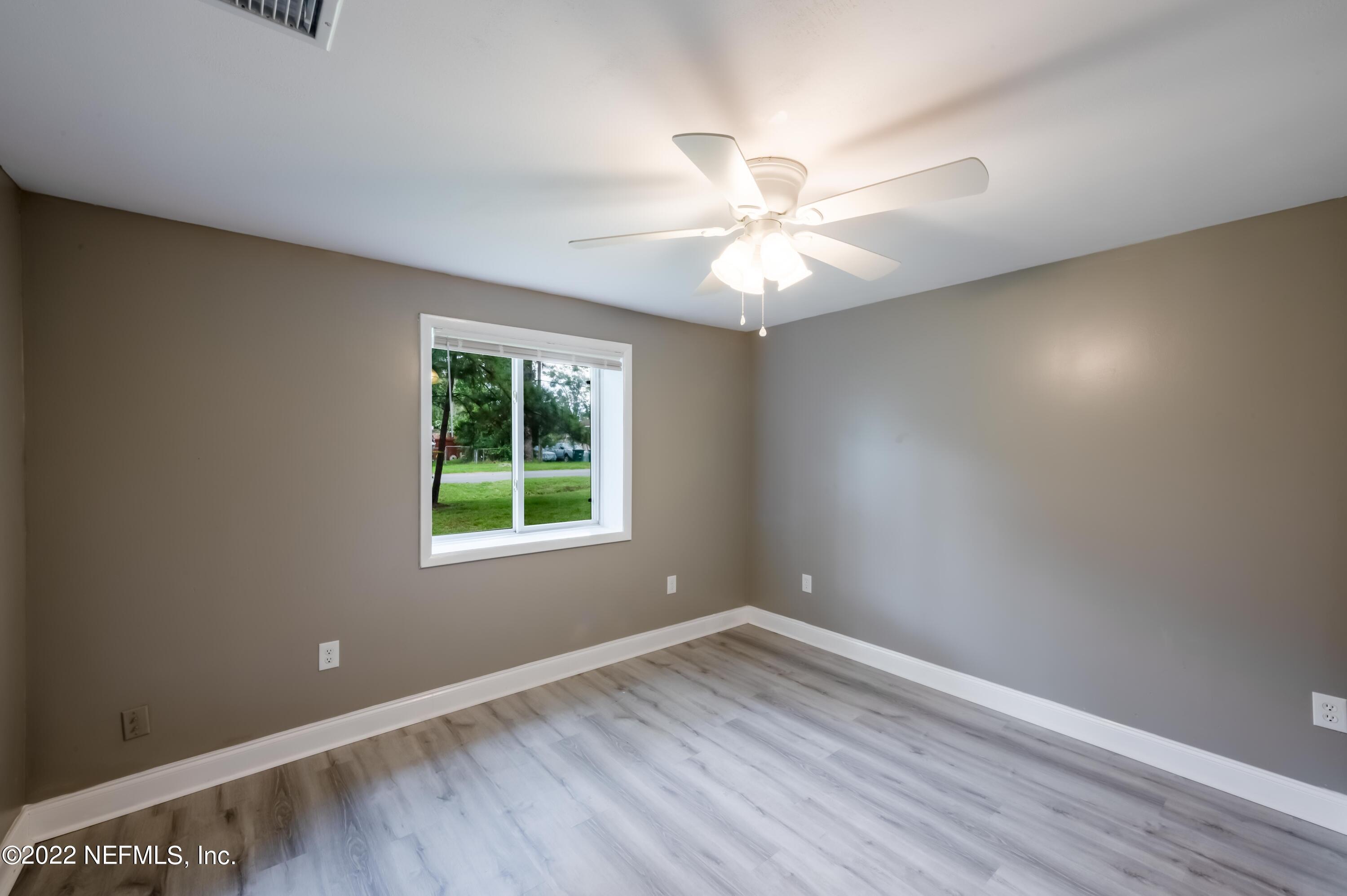 7832 Newton Road Jacksonville, FL 32216 - Photo 24 of 29 2022_09_01 7832 Newton Rd-076-office