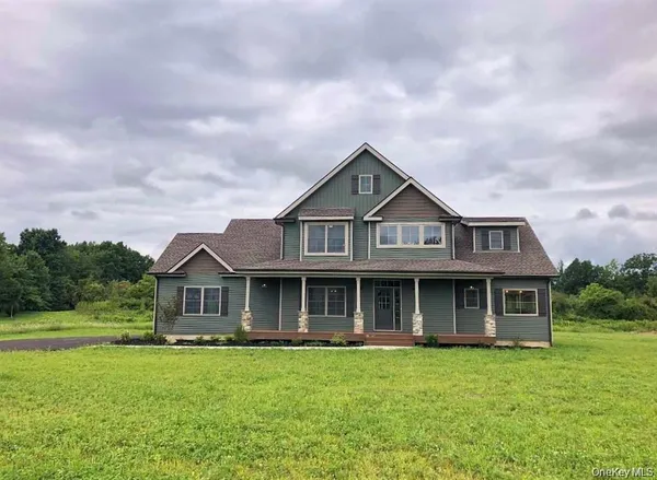 $819,900 | 23 Sunset Lane, New Hampton, NY 10958