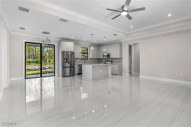 $3,300 | 1332 Desoto Boulevard South, Naples, FL 34117