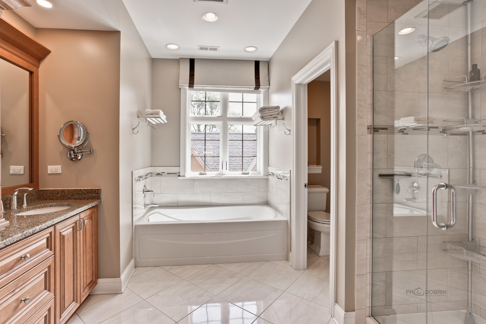 11 South Emerson Street, Unit B Mount Prospect, IL 60056 - Photo 22 of 36