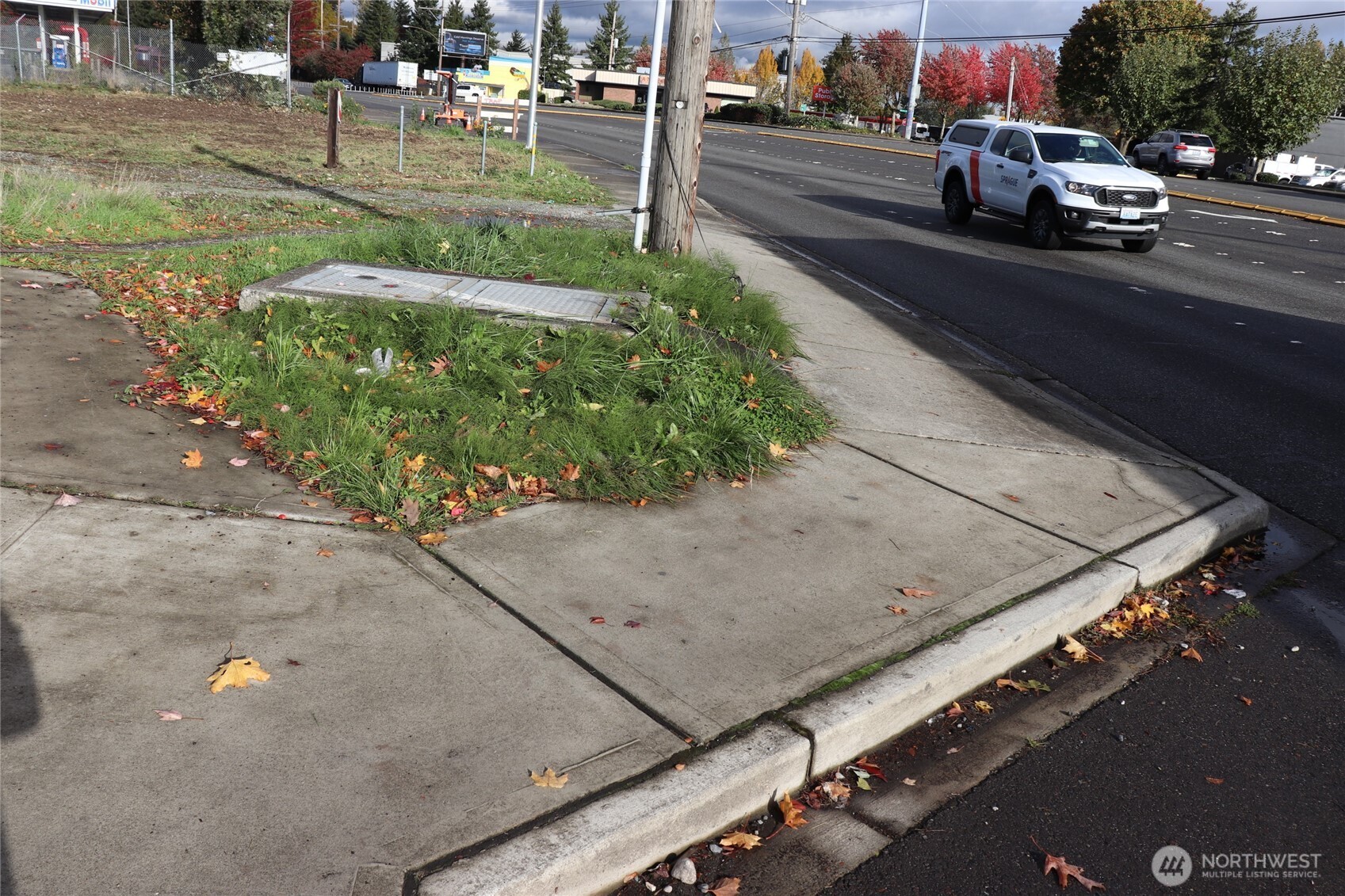 23809 West Valley Highway Kent, WA 98032 - Photo 20 of 23 a view of a street with cars on road