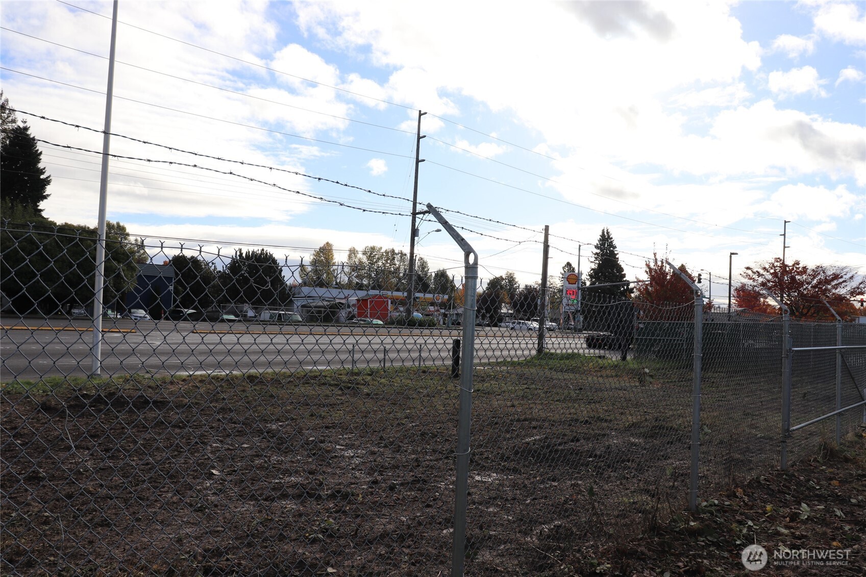 23809 West Valley Highway Kent, WA 98032 - Photo 7 of 23 a view of outdoor space