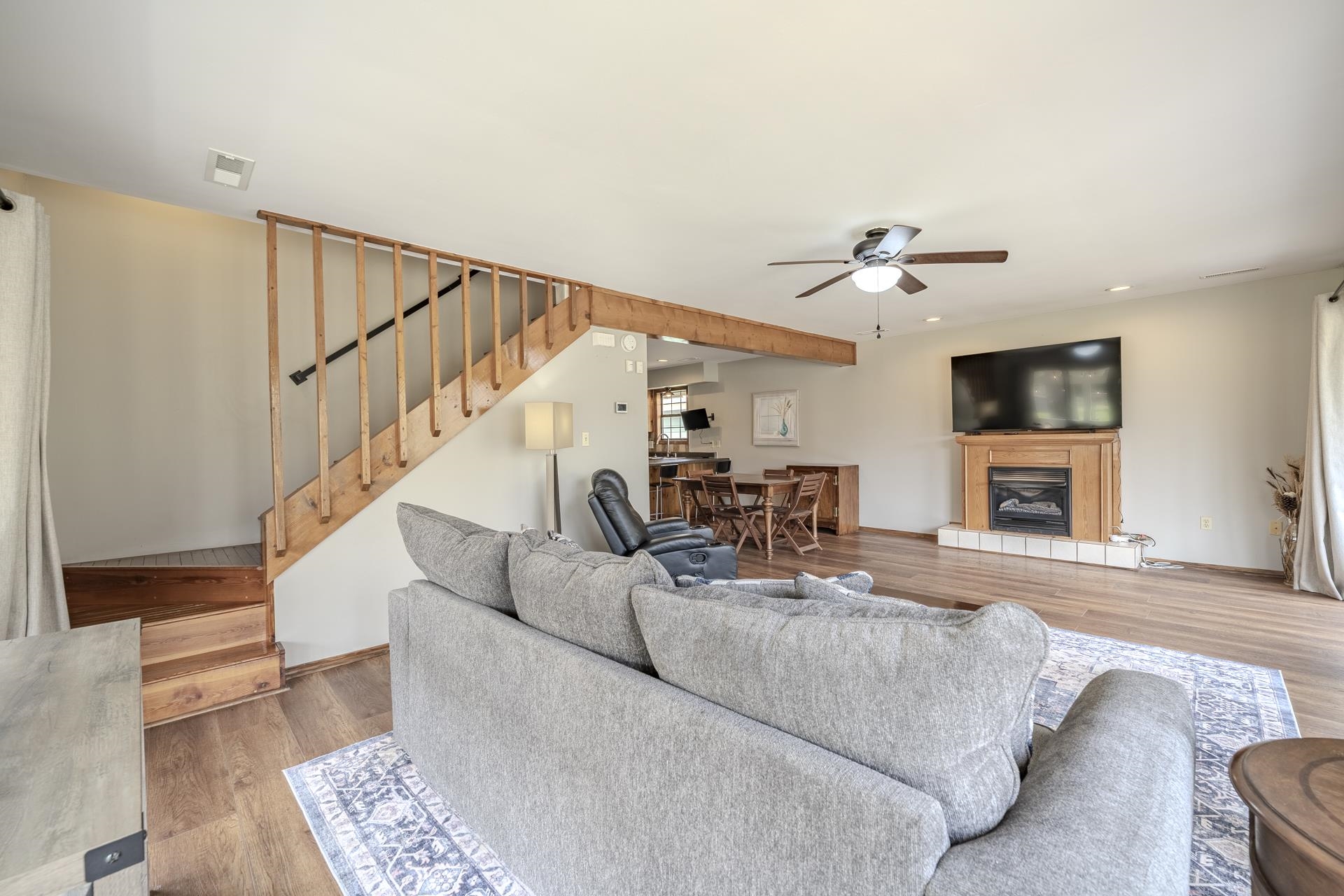 1085 Old Road Counce, TN 38326 - Photo 11 of 30 a living room with furniture and a flat screen tv