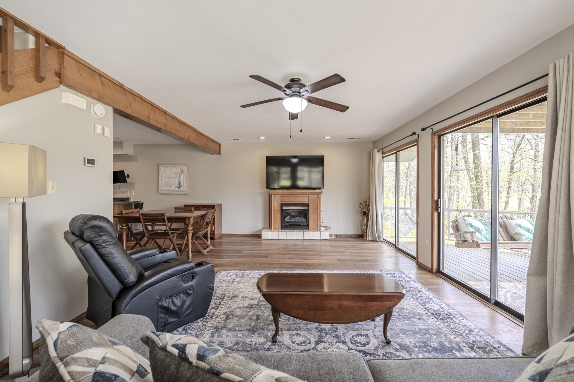 1085 Old Road Counce, TN 38326 - Photo 10 of 30 a living room with furniture and a large window
