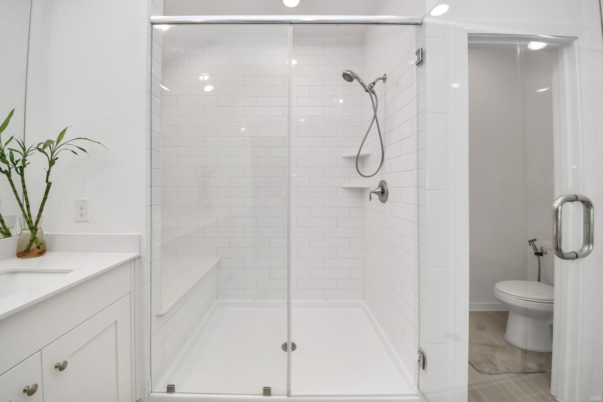 2418 Phantom Quartz Lane Rosharon, TX 77583 - Photo 6 of 27 Gallery Image 6