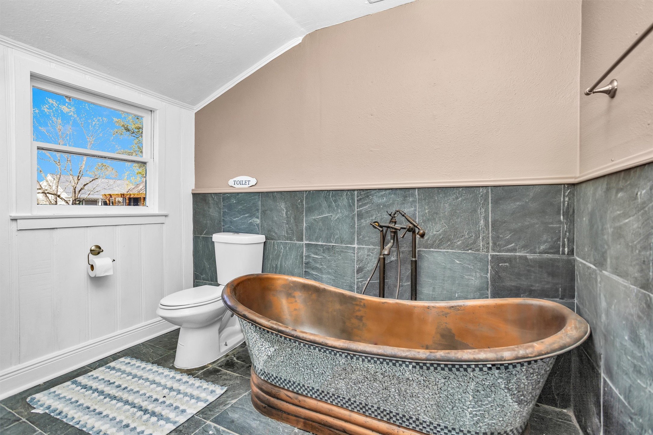 631 Clear Lake Road Clear Lake Shores, TX 77565 - Photo 19 of 29 staged