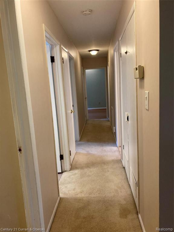 27860 Peppermill Road Farmington Hills, MI 48331 - Photo 18 of 28