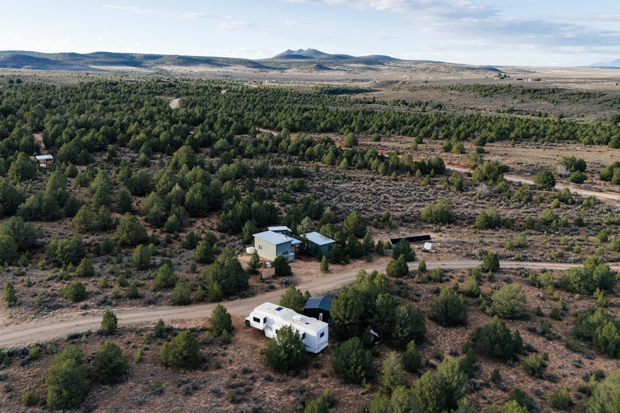 102 South Carson Road Carson, NM 87517 - Photo 17 of 34 Gallery Image 17