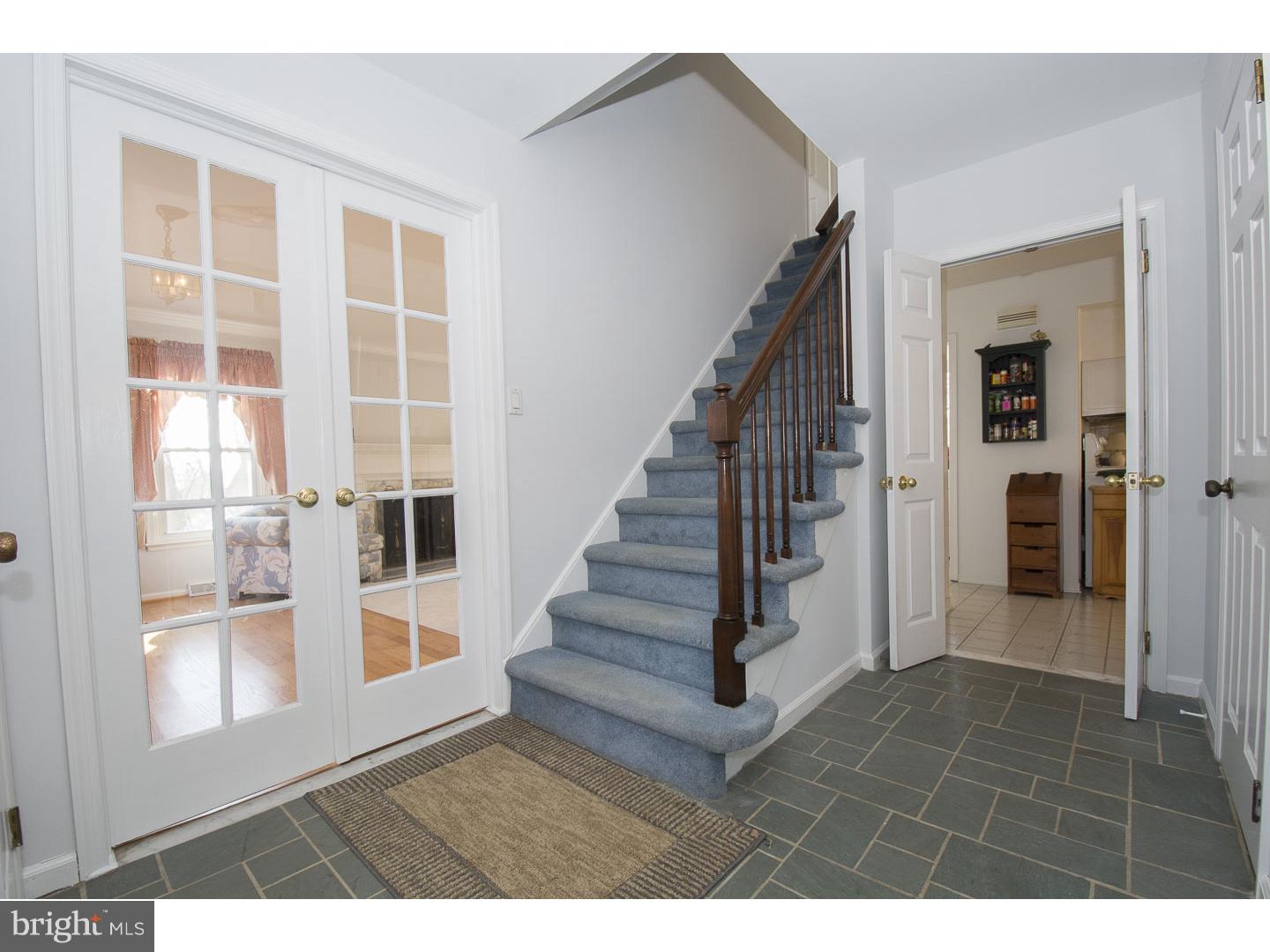 304 Dutton Mill Road West Chester, PA 19380 - Photo 3 of 25 Foyer