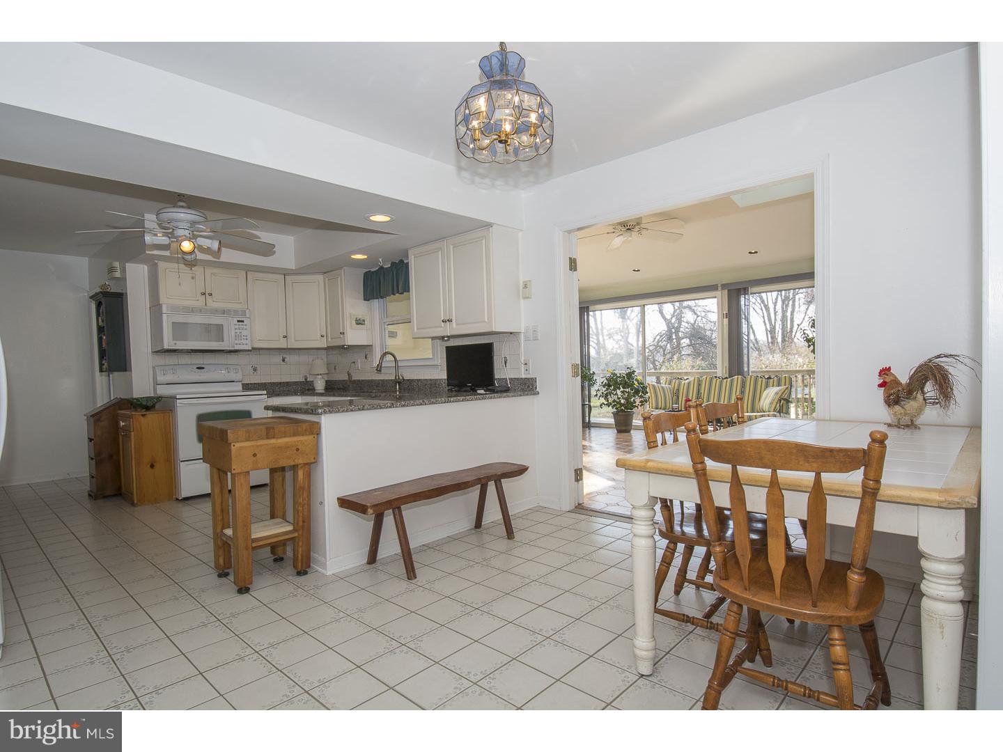 304 Dutton Mill Road West Chester, PA 19380 - Photo 7 of 25 Kitchen