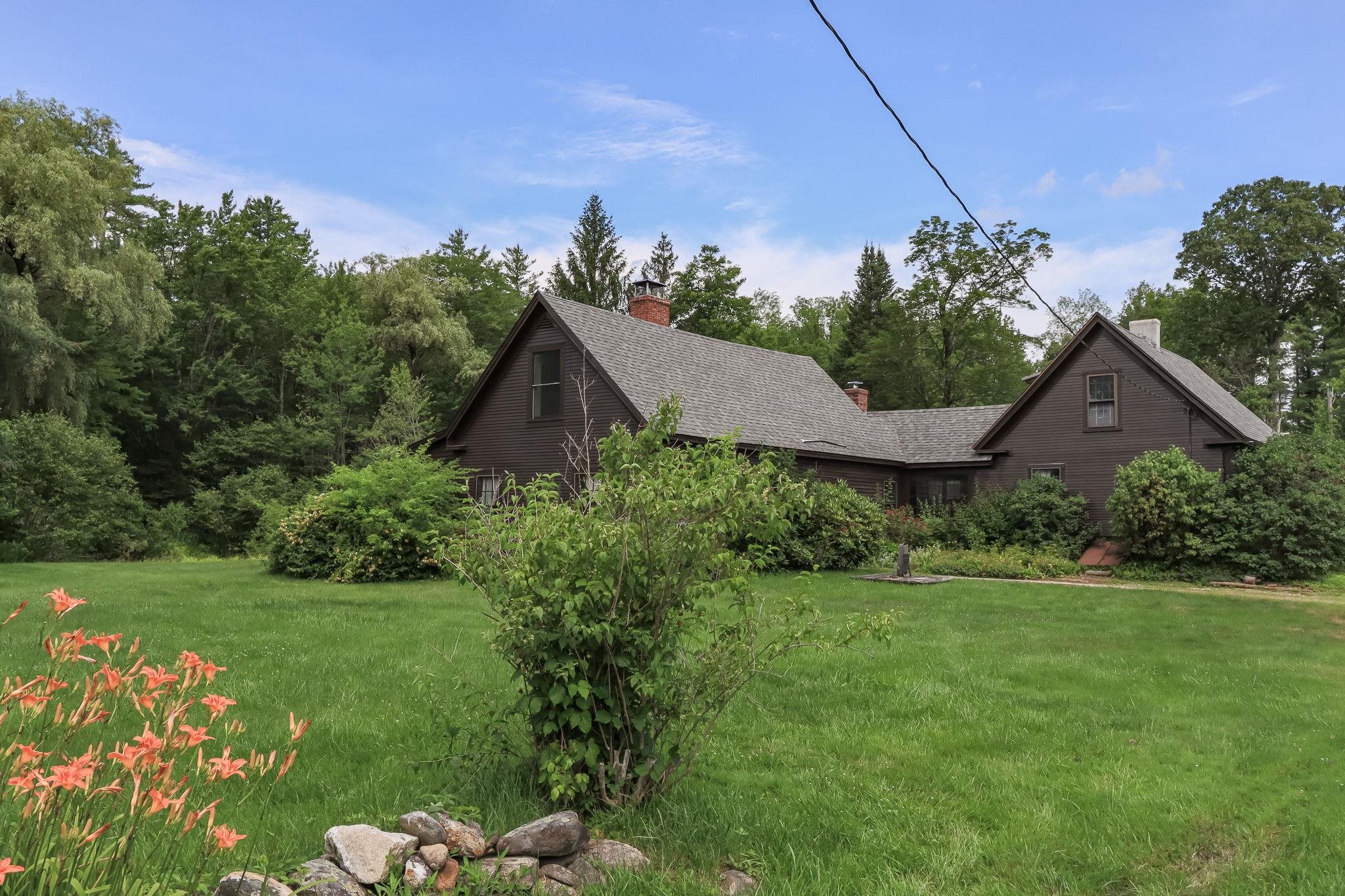 238 New Rye Road Epsom, NH 03234 - Photo 2 of 52