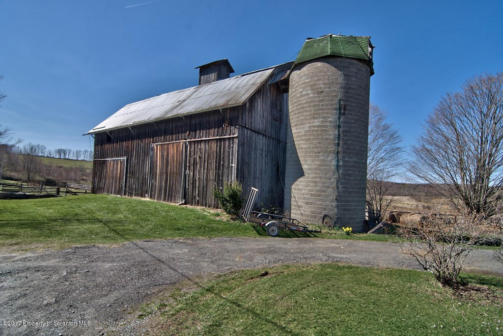 515 Amasa Road Factoryville, PA 18419 - Photo 2 of 62 Gallery Image 2