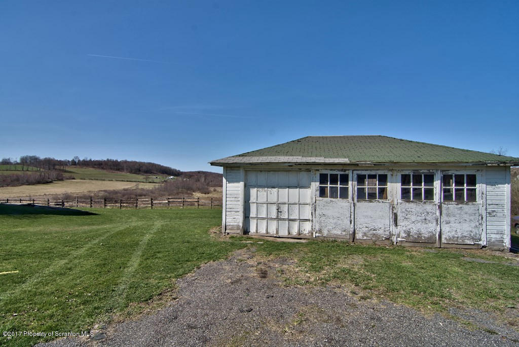 515 Amasa Road Factoryville, PA 18419 - Photo 4 of 62 Gallery Image 4