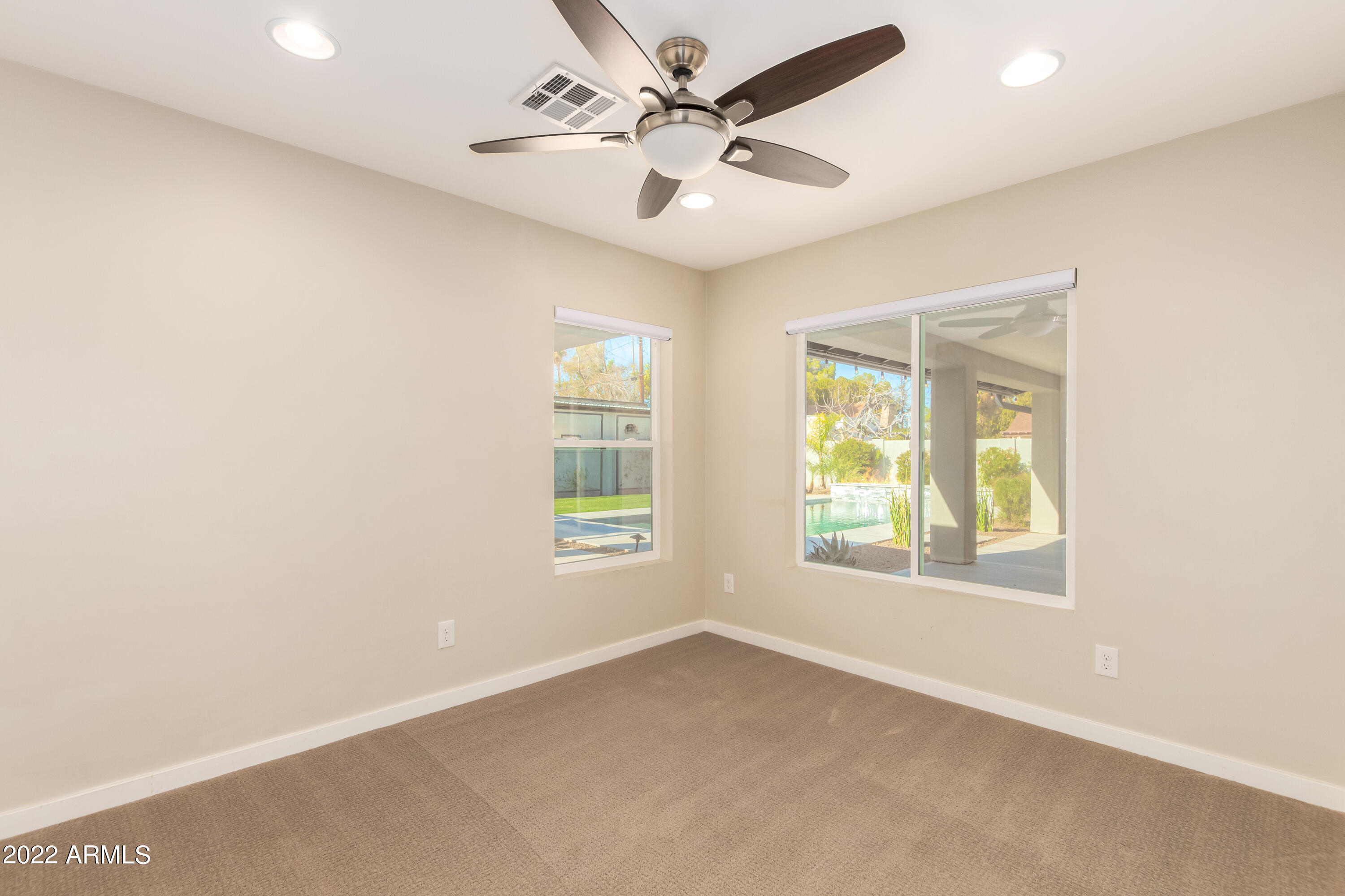340 West Roma Avenue Phoenix, AZ 85013 - Photo 27 of 54 34 - Roma