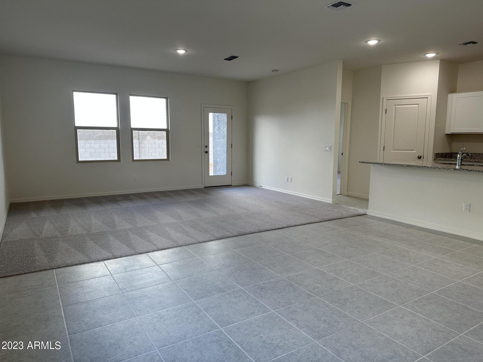 5903 East Athena Road Florence, AZ 85132 - Photo 6 of 13 IMG_1194