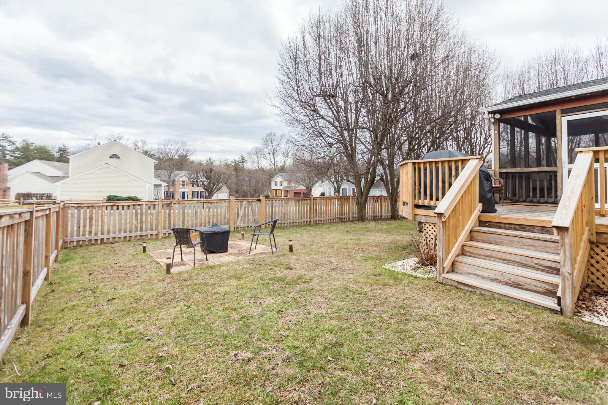 12551 Rock Ridge Road Herndon, VA 20170 - Photo 27 of 30 Exterior (Rear)