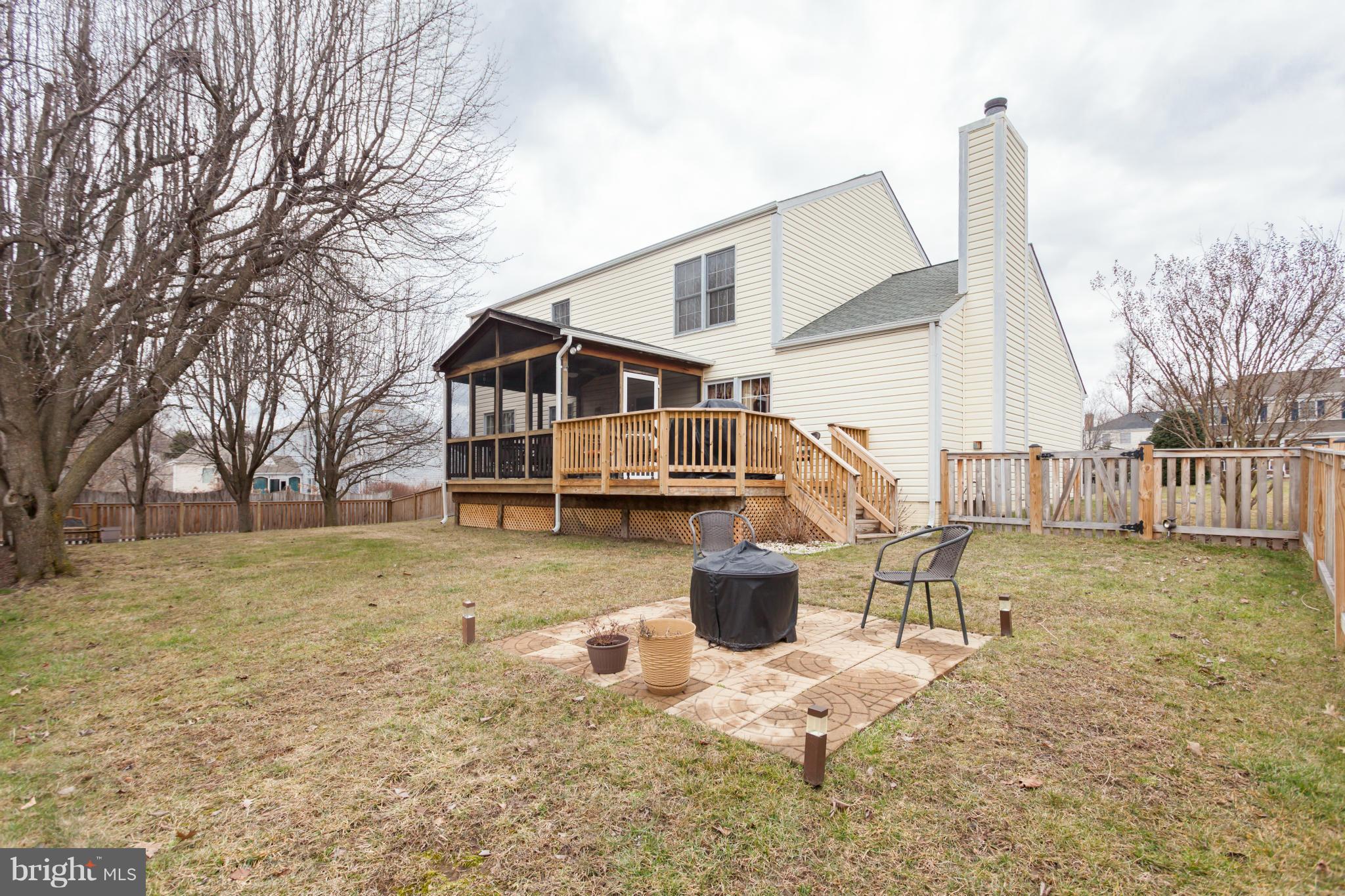 12551 Rock Ridge Road Herndon, VA 20170 - Photo 29 of 30 Exterior (Rear)