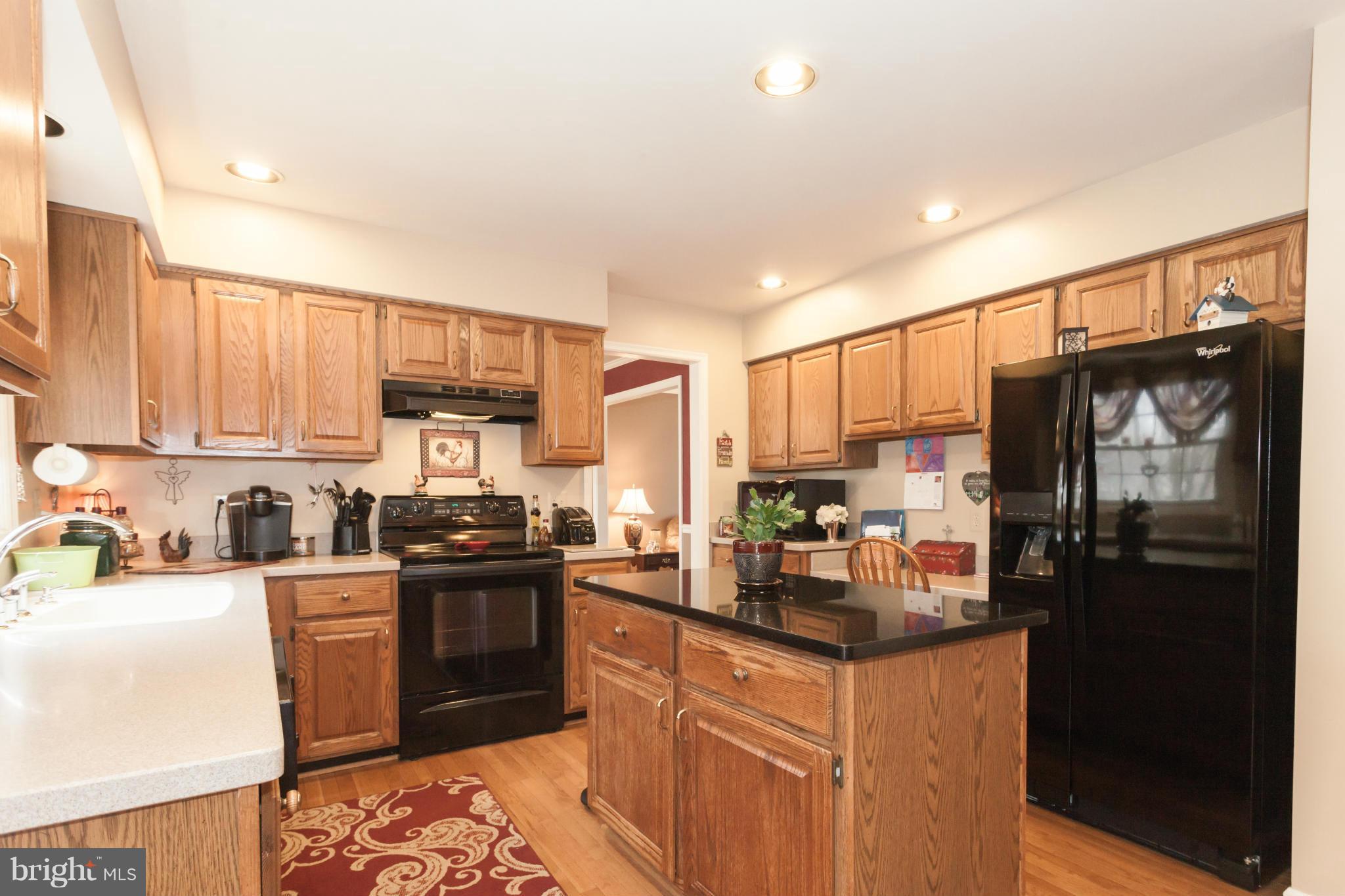 12551 Rock Ridge Road Herndon, VA 20170 - Photo 7 of 30 Kitchen