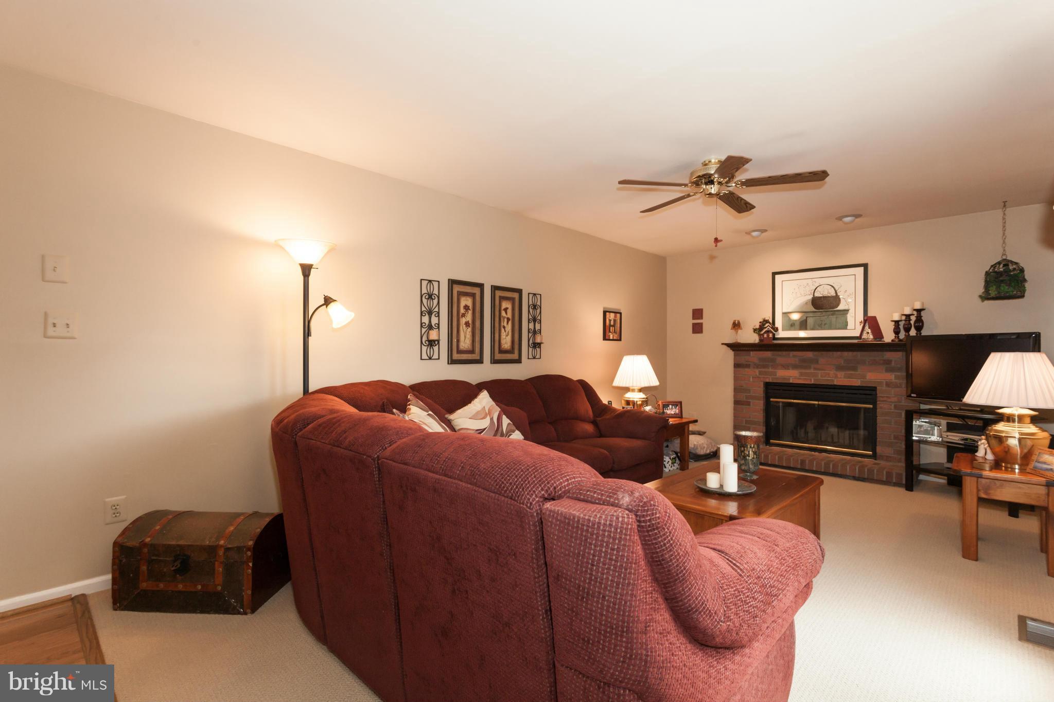 12551 Rock Ridge Road Herndon, VA 20170 - Photo 10 of 30 Family Room
