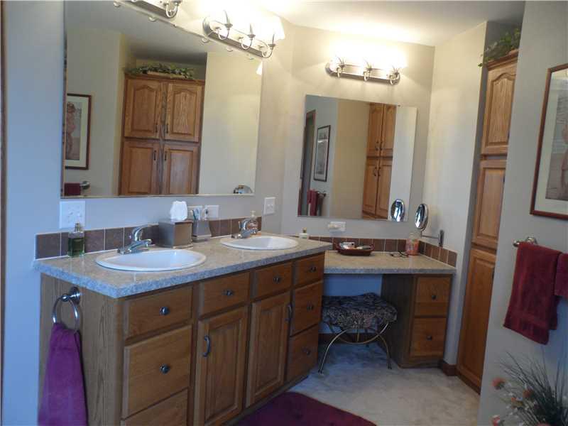 1938 Laurel Road Shelocta, PA 15774 - Photo 10 of 21 Master Bath/Spa.