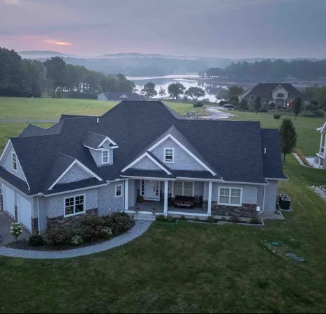 $2,195,000 | 25 Fosters Drive, Dover, NH 03820