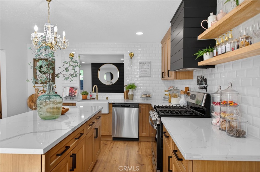 1171 Bear Springs Road Rimforest, CA 92378 - Photo 7 of 43