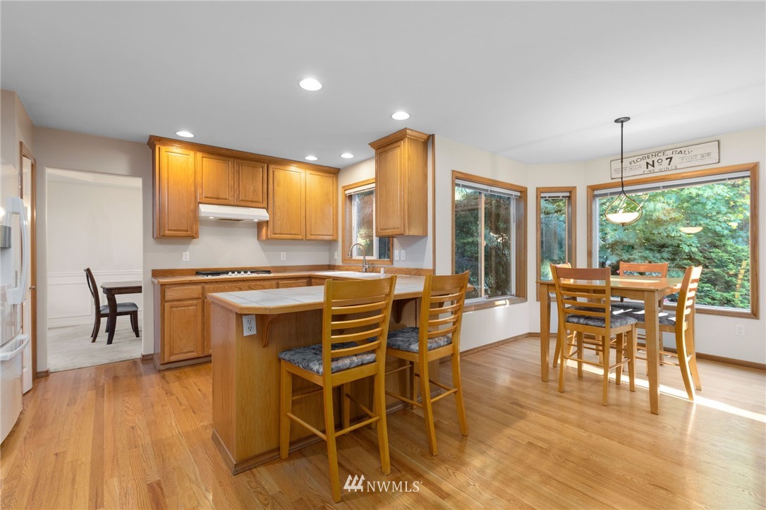 3020 101st Place Southeast Everett, WA 98208 - Photo 9 of 25