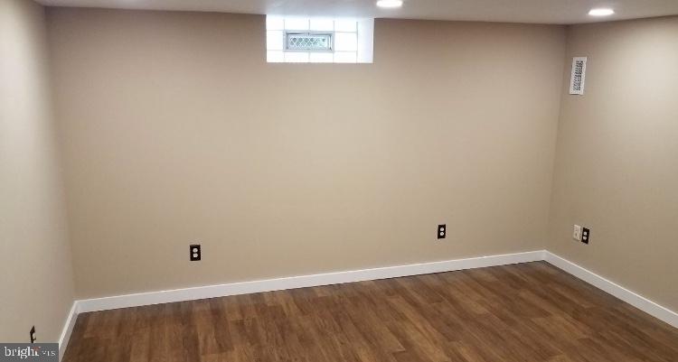 3701 Greenvale Road Baltimore, MD 21229 - Photo 20 of 22 4th bedroom in basement area