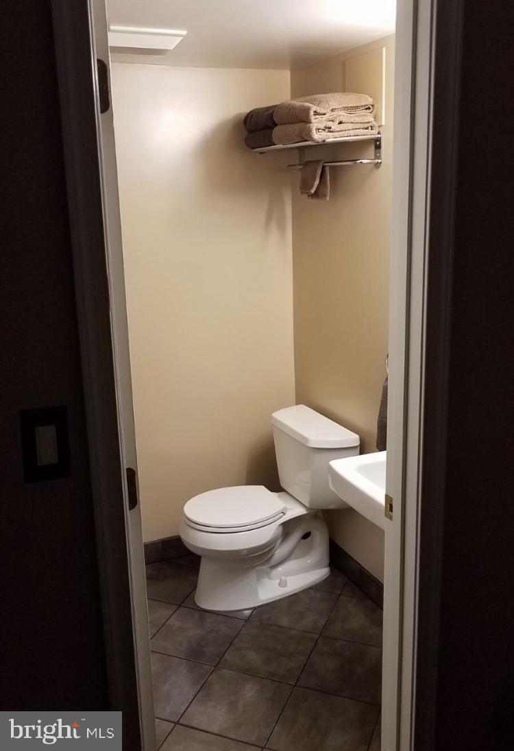 3701 Greenvale Road Baltimore, MD 21229 - Photo 21 of 22 Basement bath