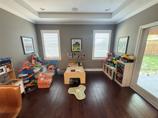 $3,750 | 4803 Woodside Drive, Austin, TX 78735