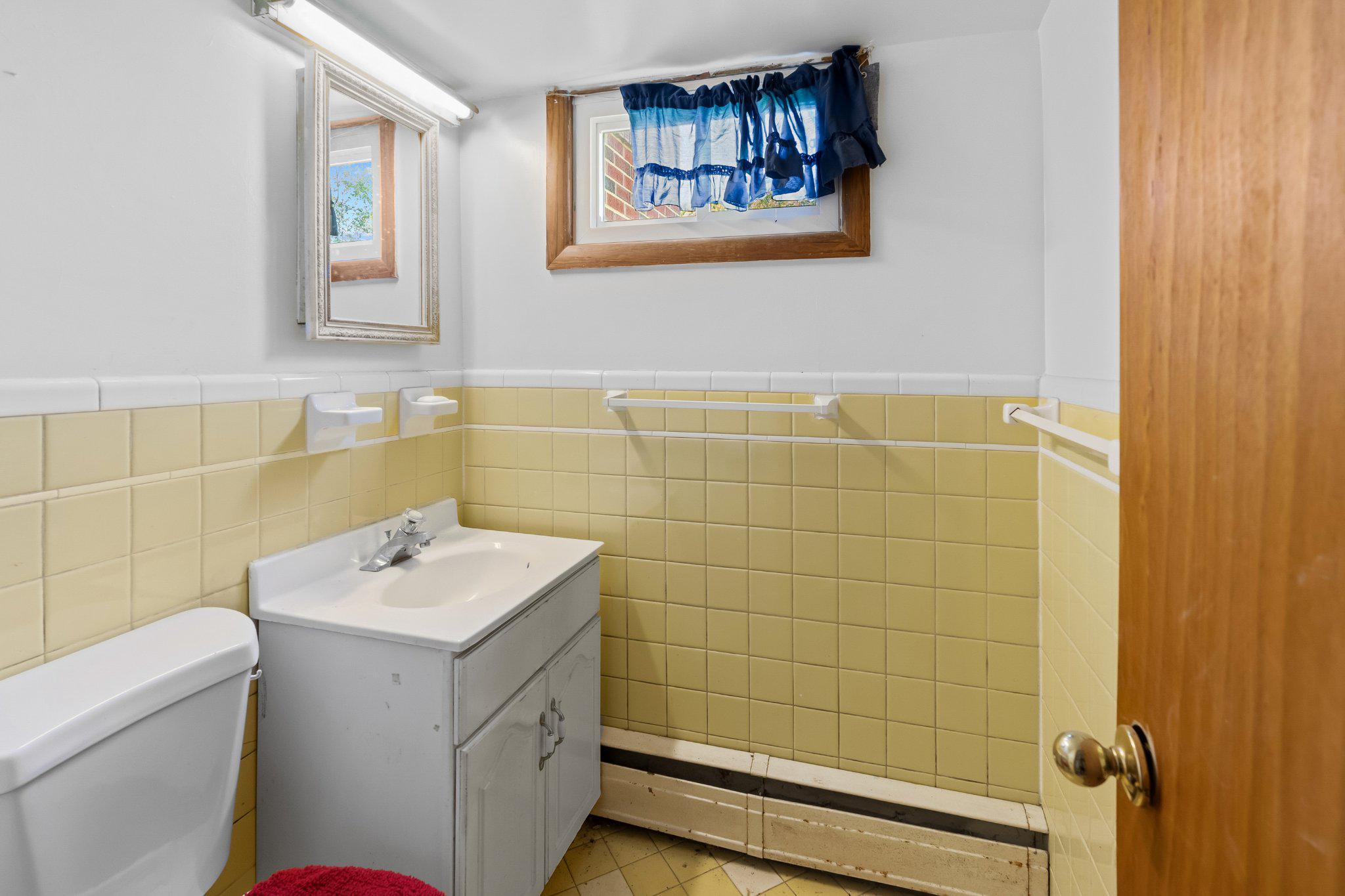 5422 Woodbine Road Woodbine, MD 21797 - Photo 29 of 39 Charming vintage bathroom retreat.