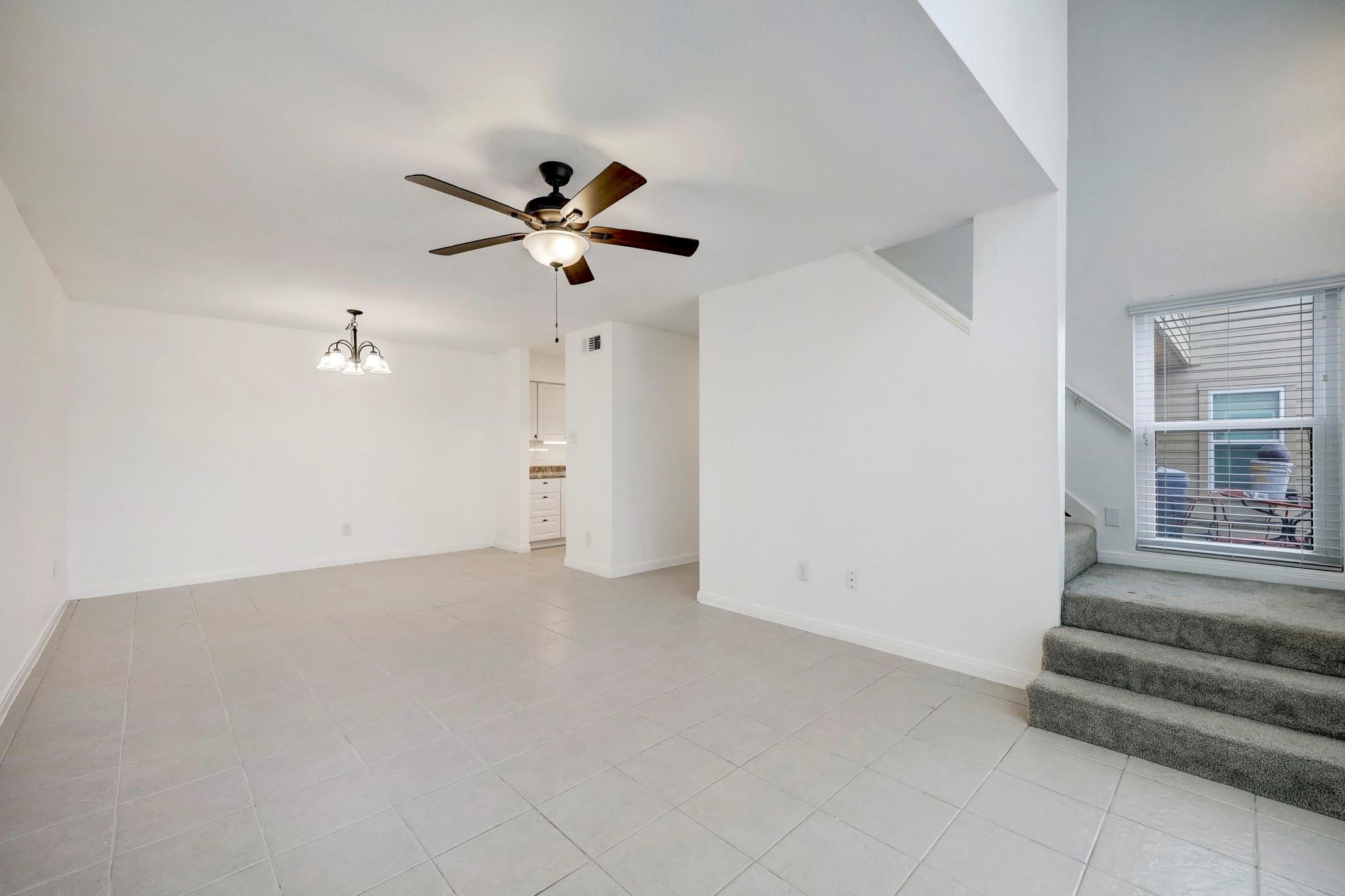 Living room , 1st floor