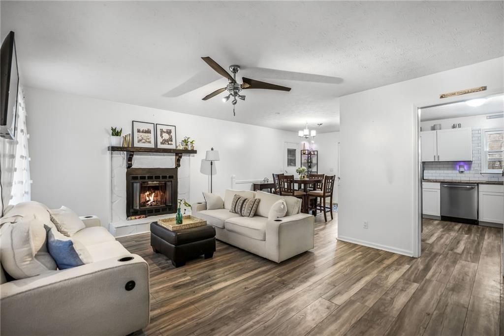 2681 Bluffton Road Buford, GA 30519 - Photo 10 of 39