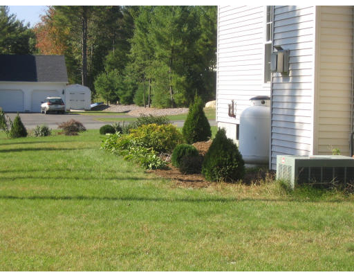 64 Old Sawmill Road Belchertown, MA 01007 - Photo 4 of 14 Gallery Image 4
