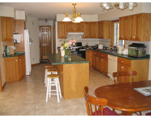 64 Old Sawmill Road Belchertown, MA 01007 - Photo 10 of 14 Gallery Image 10