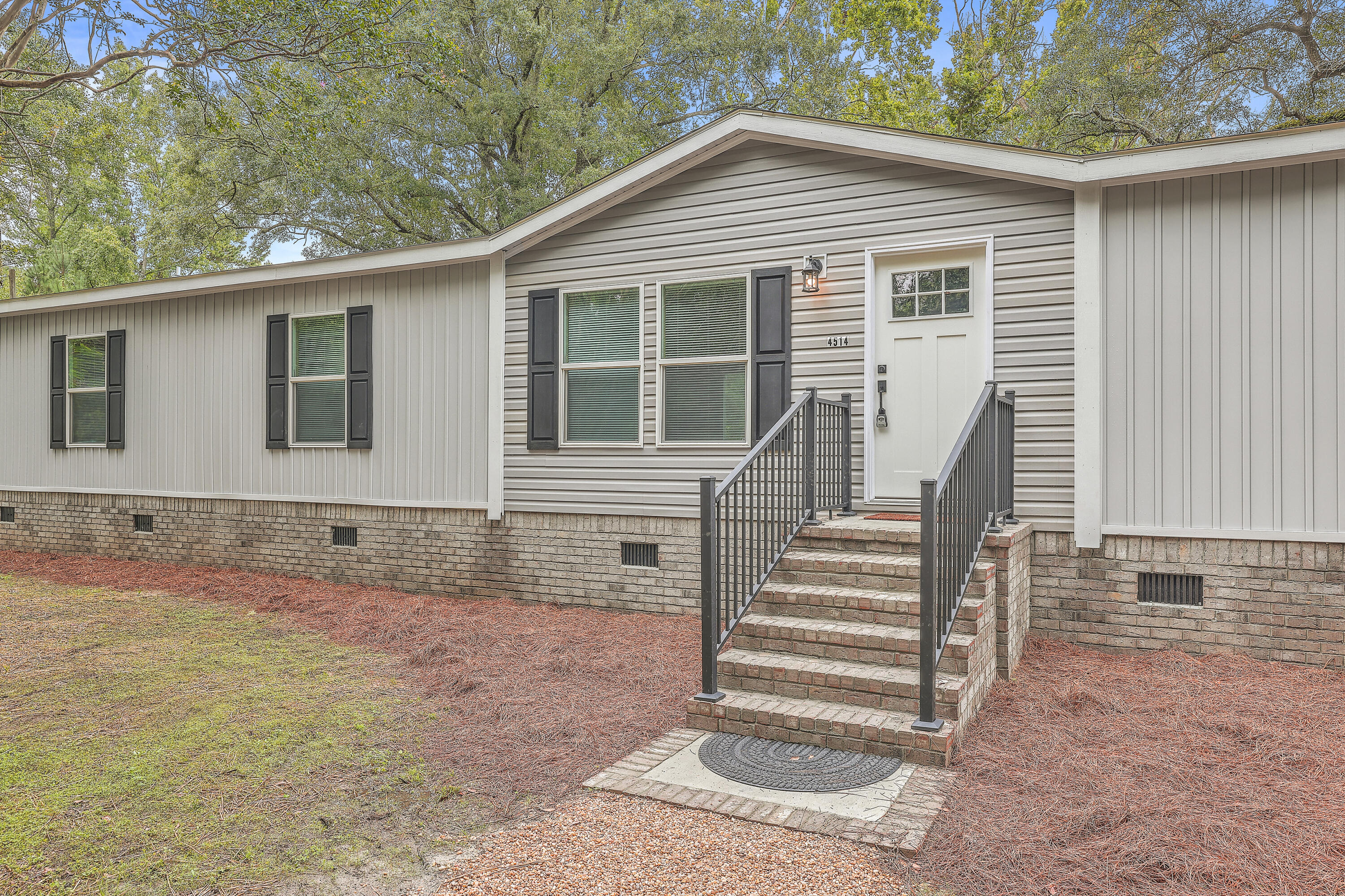 4514 State Road Ridgeville, SC 29472 - Photo 5 of 31 ZYN_3177_78_79_80_81_82_83