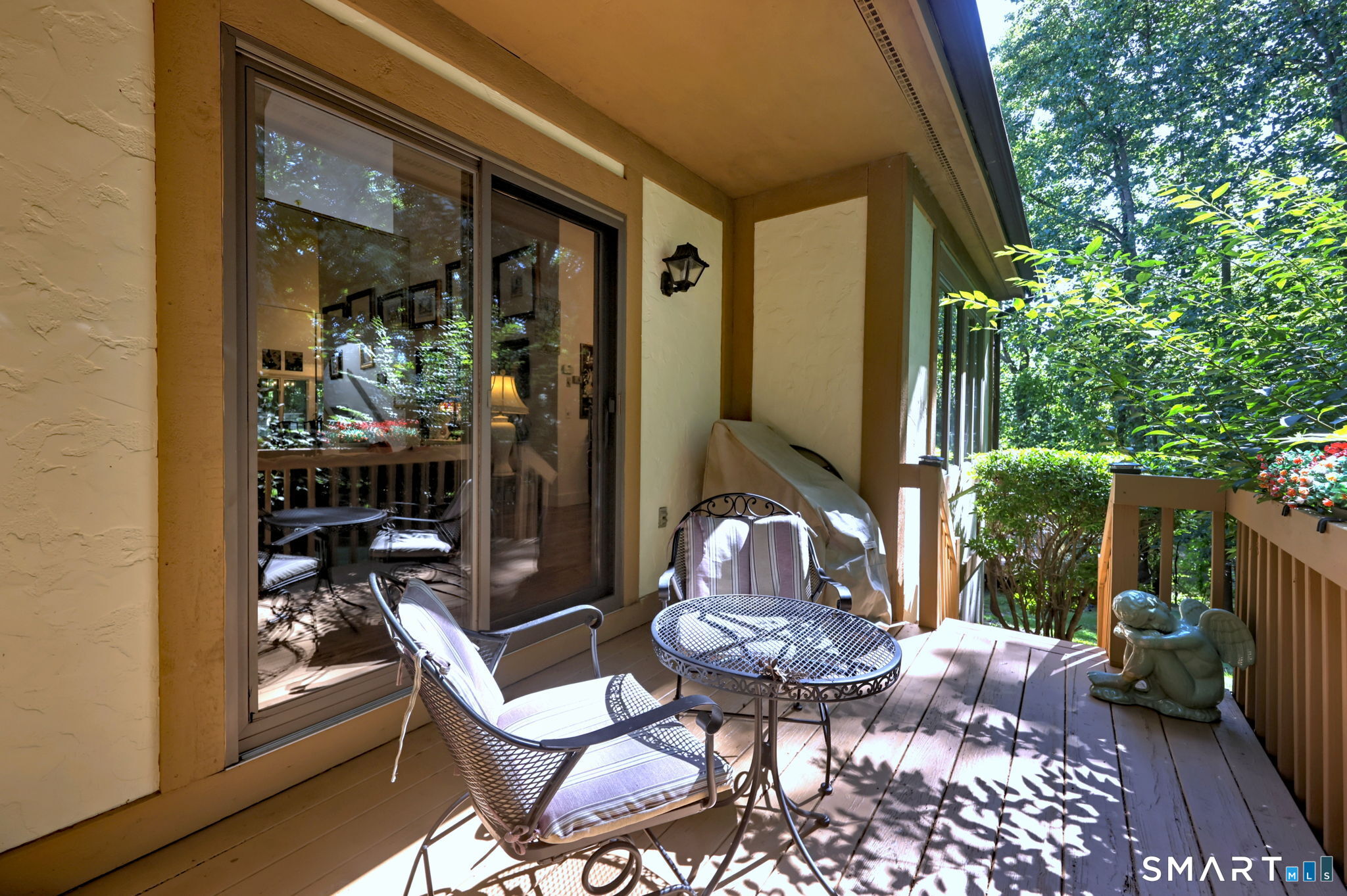 690 Forest Road, Unit 482 West Haven, CT 06516 - Photo 9 of 39 Gallery Image 9