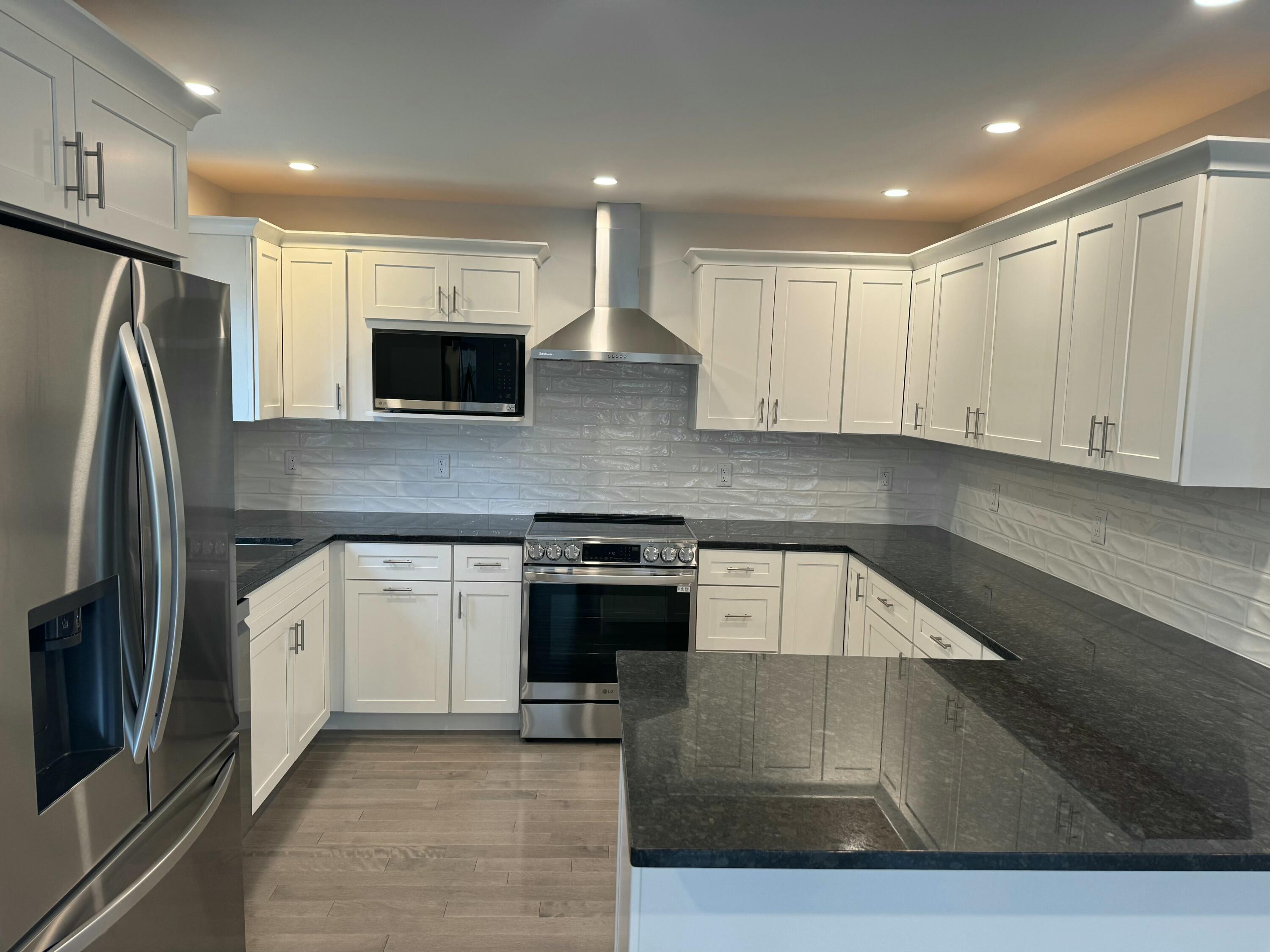 33 Buttonwood Road Harwich, MA 02645 - Photo 8 of 23 tempImagefWRDuv