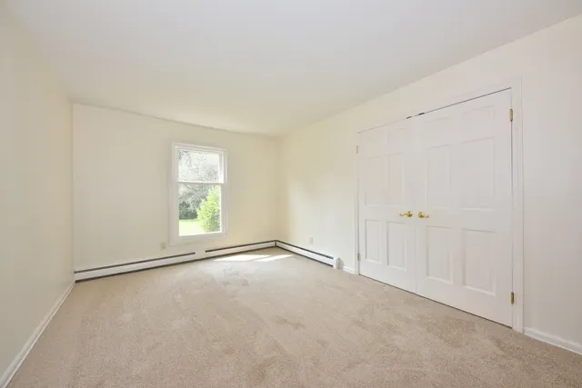 $224,900 | 945 Heritage Court, Unit 104, Mequon, WI 53092