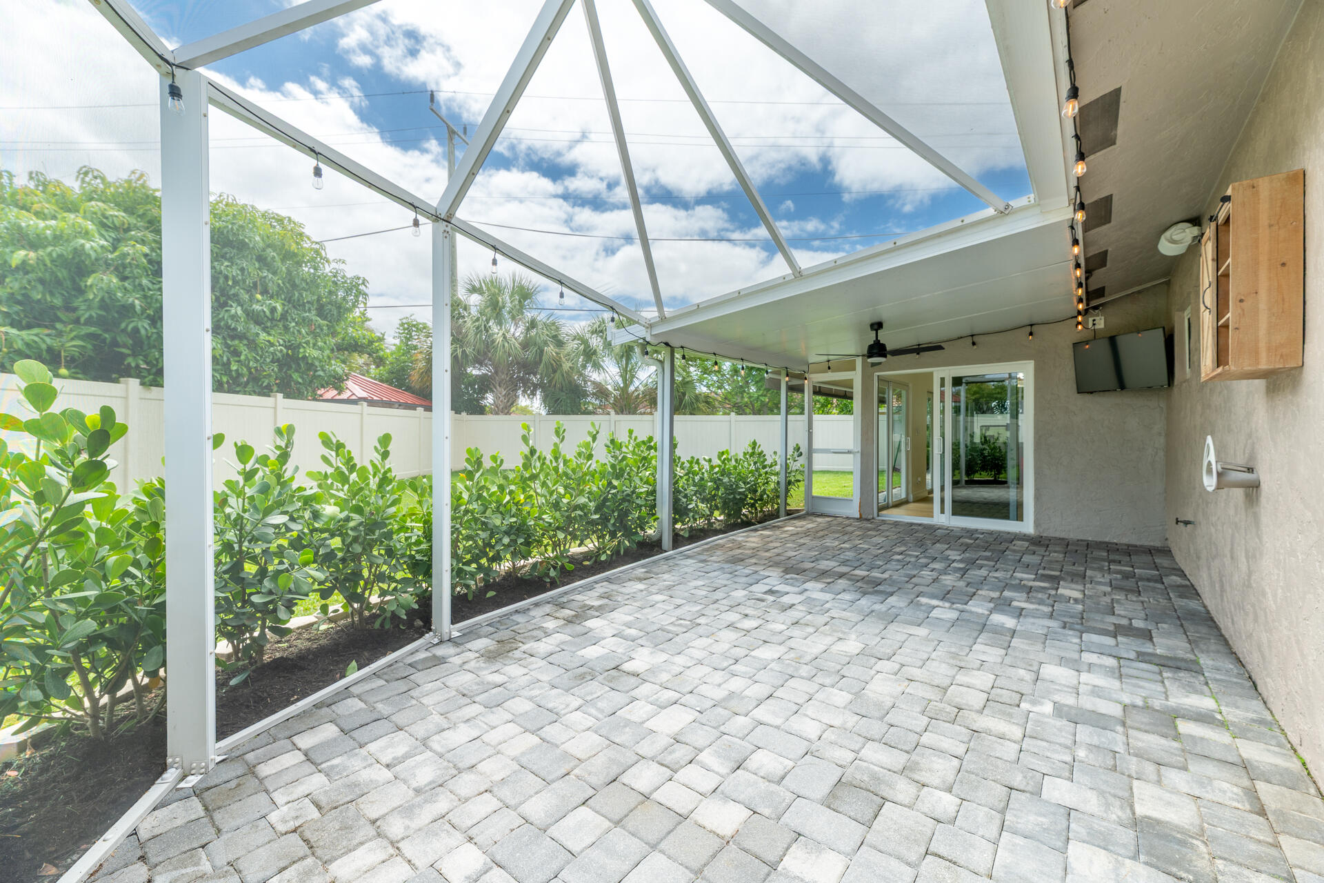 8099 Santa Fe Trail Boca Raton, FL 33487 - Photo 33 of 72 20260415 - 8099 Santa Fe Trail - MR-31