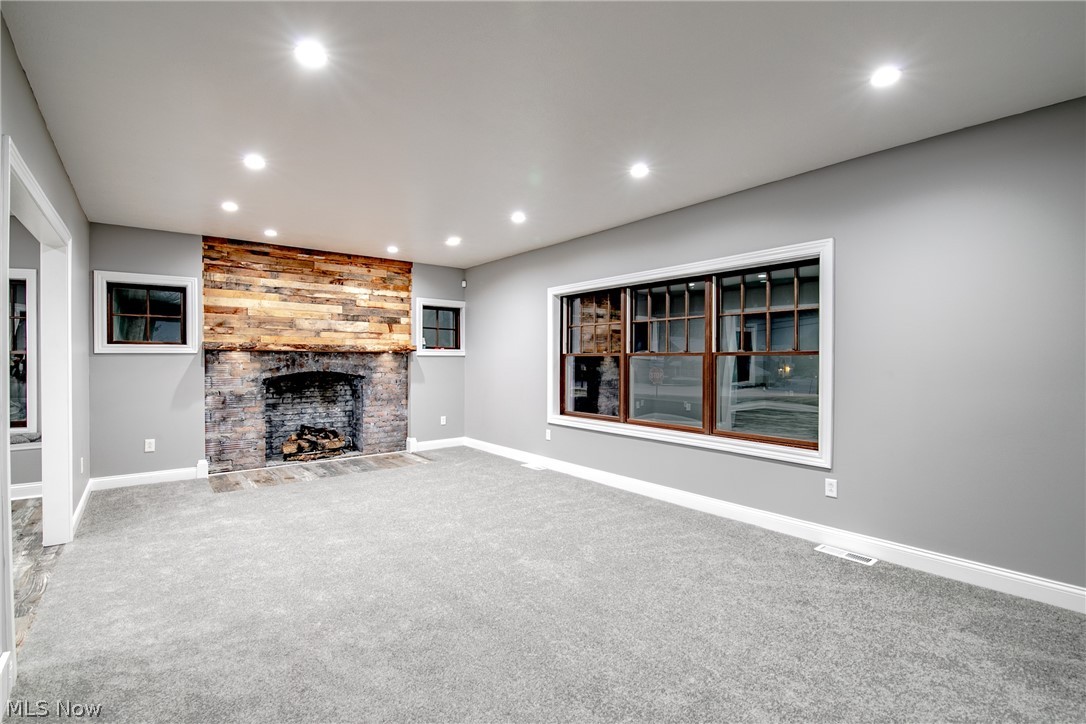 1627 West Schaaf Road Cleveland, OH 44109 - Photo 10 of 33 Gallery Image 10