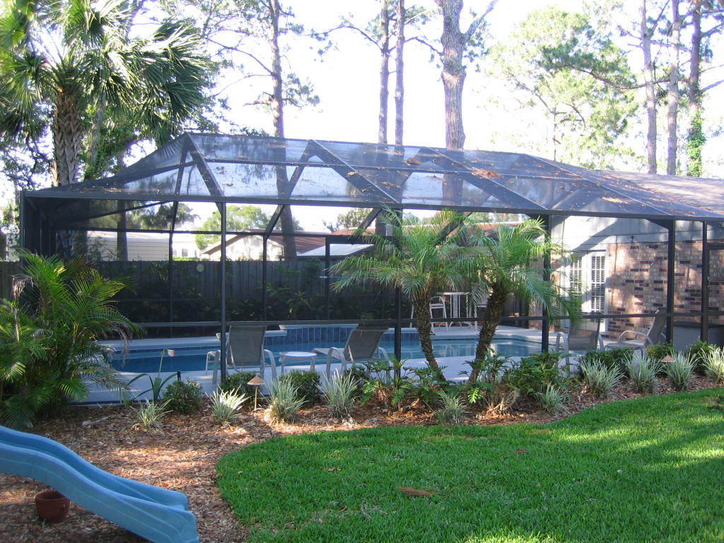 5 Hopson Road Jacksonville Beach, FL 32250 - Photo 4 of 19 Private covered pool