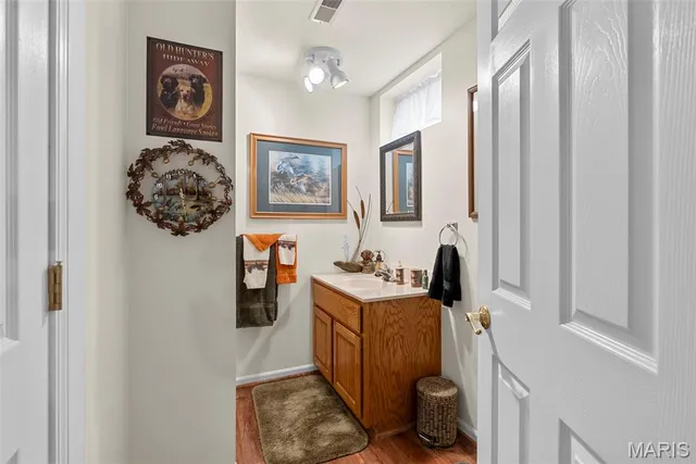 $425,000 | 200 North Columbus Street, Montgomery City, MO 63361