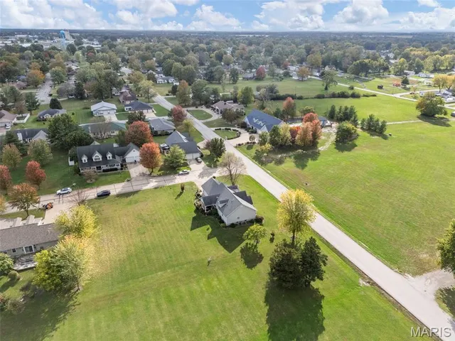 $425,000 | 200 North Columbus Street, Montgomery City, MO 63361