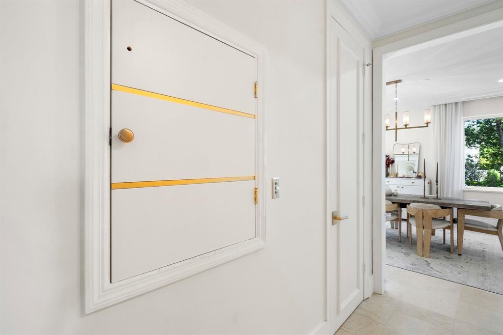 2765 Brickell Court Miami, FL 33133 - Photo 19 of 58